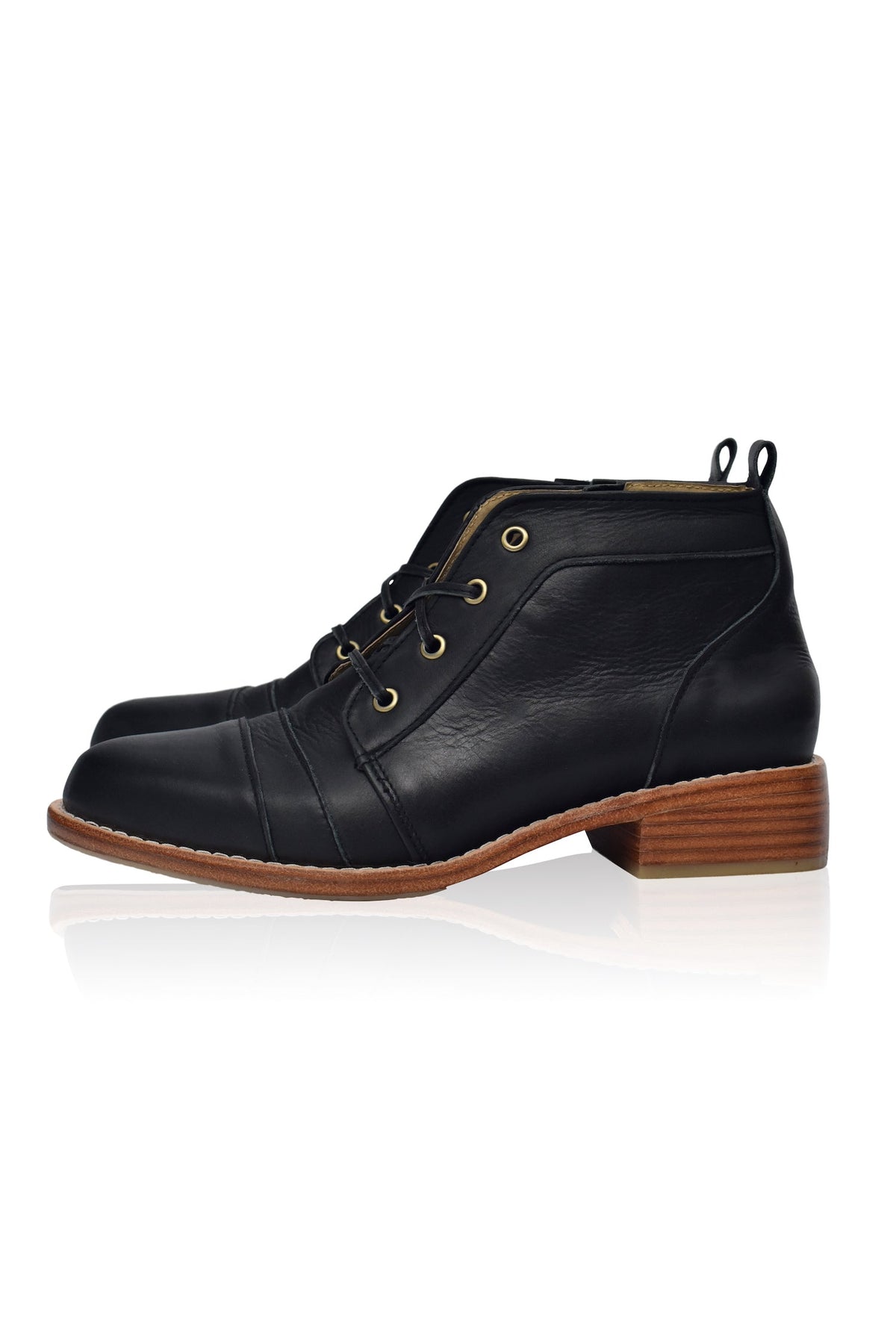 Passage Lace-Up Leather Boots