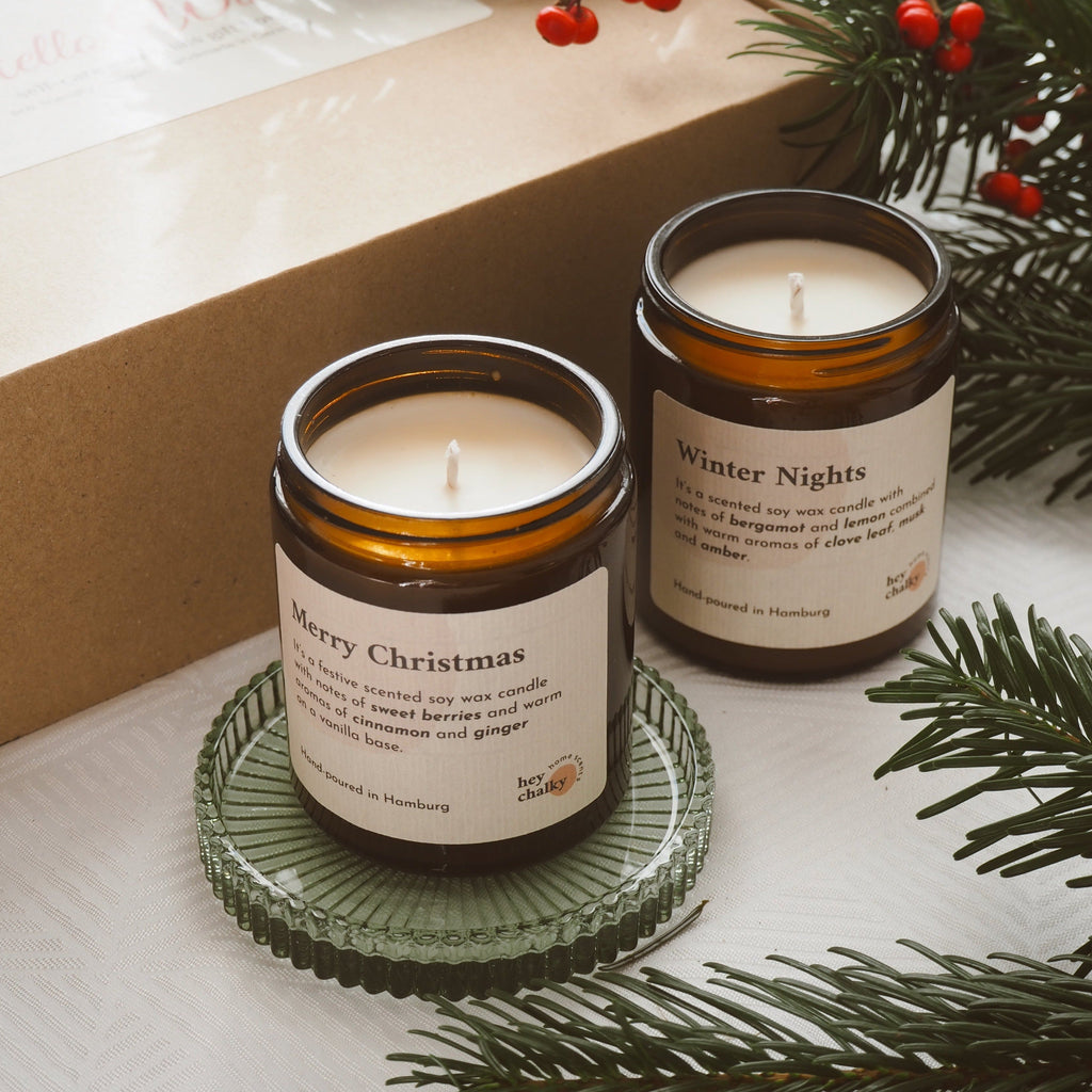 Duftkerze Merry Christmas mit Beeren und Gewürzen