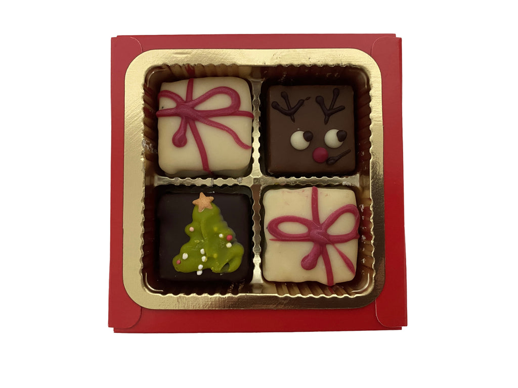 Weihnachtliche Petit Fours mit Schokoladenüberzug
